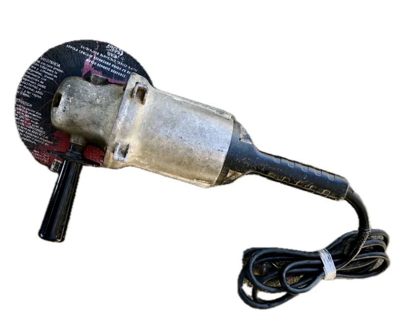 Makita GA7911